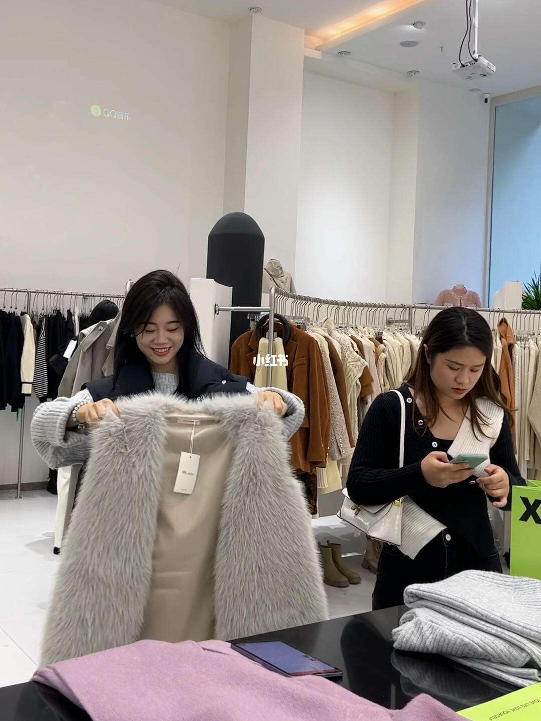 qq服装店手机版服装店为什么停了-第1张图片-太平洋在线下载